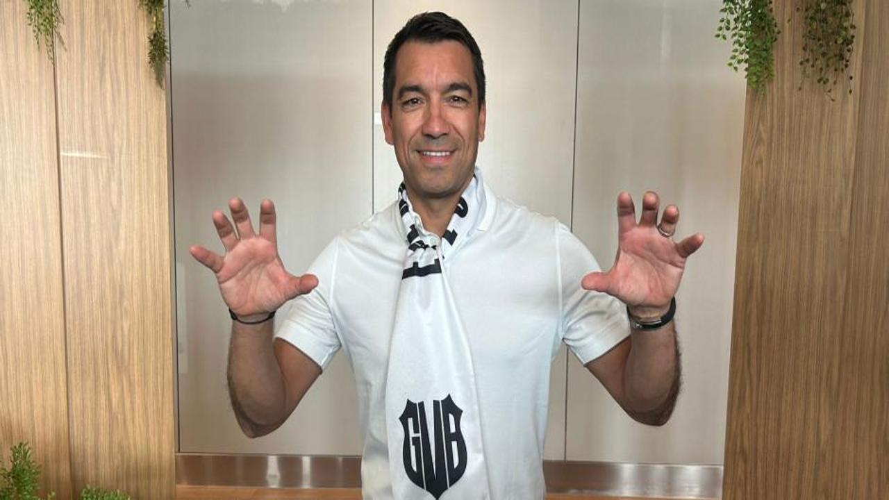 Giovanni van Bronckhorst, İstanbul'a geldi!