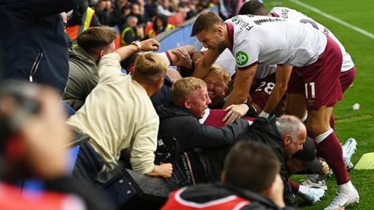 Gol sevinci sırasında top toplayıcı çocuk ezildi