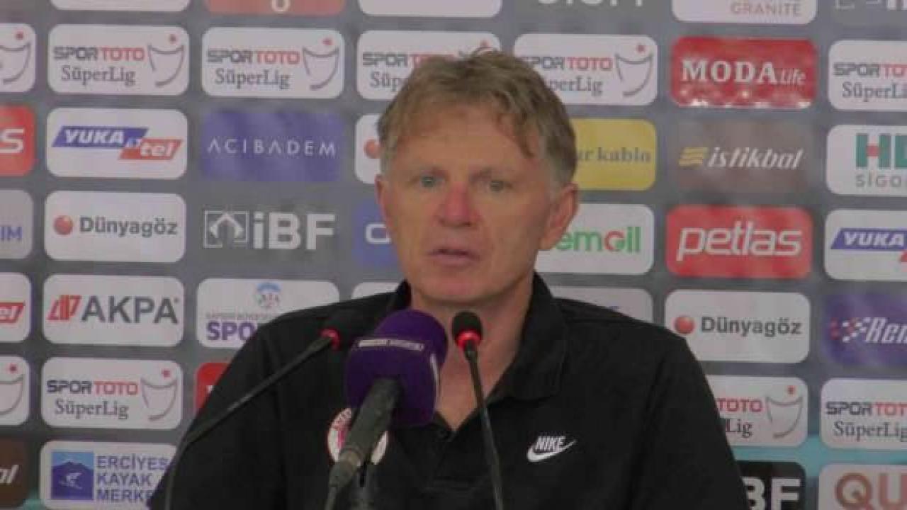 Groenendijk: Daha yedek kulübesinde yerimizi alamadan golü yedik