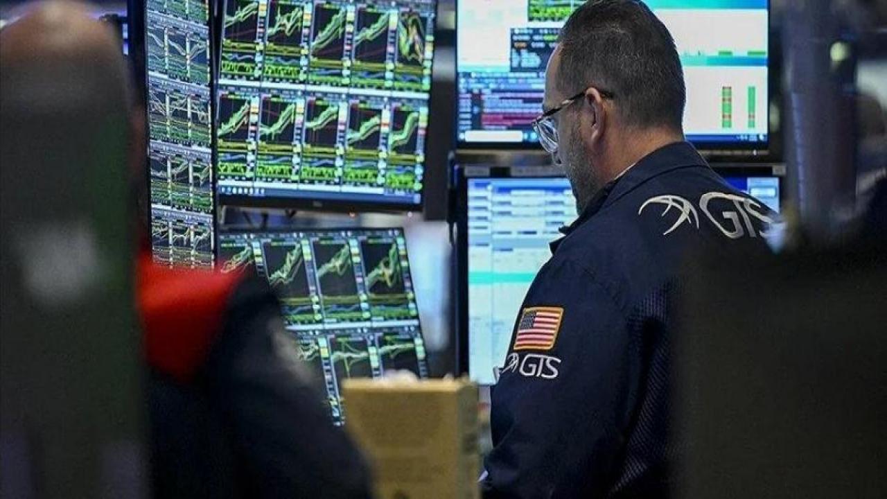 Gündem borç krizi: Piyasalar haftaya temkinli başladı