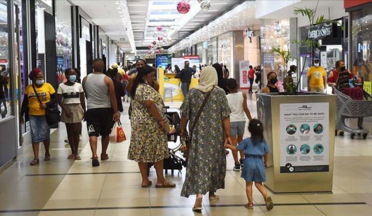 Güney Afrika Kovid-19 ulusal afet durumunu 1 ay uzattı