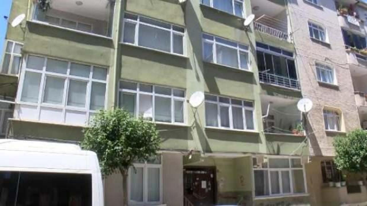 Güngören'de 4 katlı bina mühürlendi