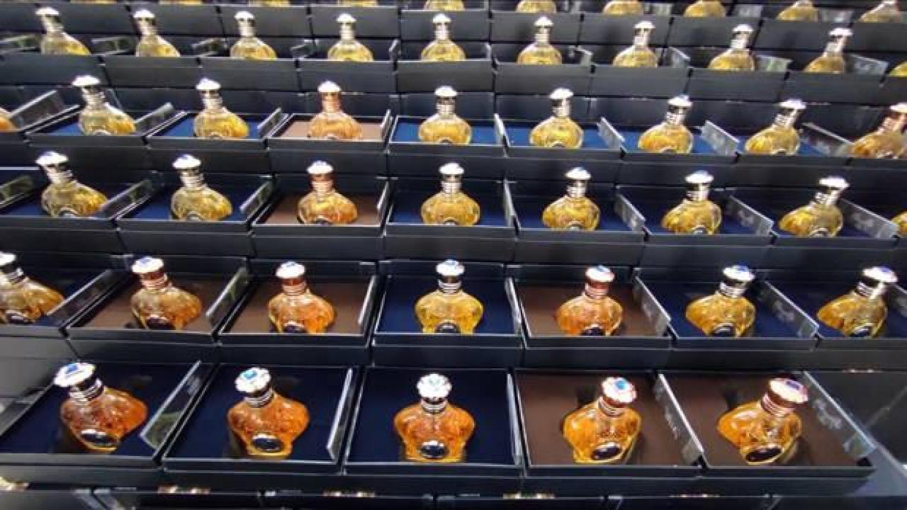 Güvensiz kozmetik ürünlere 645 bin lira ceza kesildi, 7 bin parfüm imha edildi