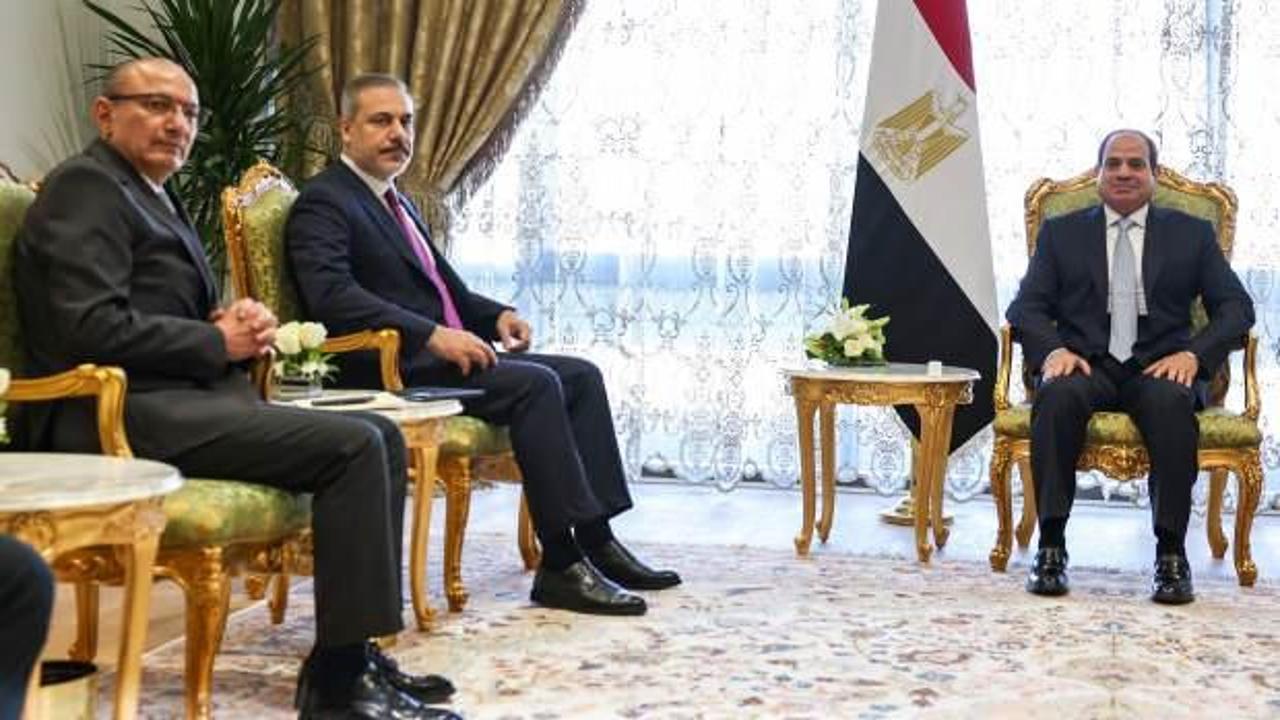 Hakan Fidan, Mısır'da: Sisi'yle görüştü