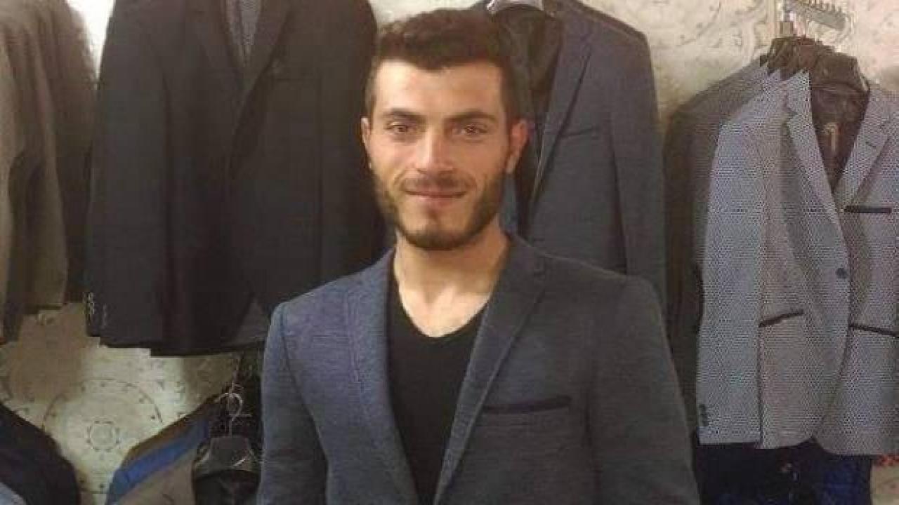 Halı sahada maç yaparken kalp krizi geçirip öldü
