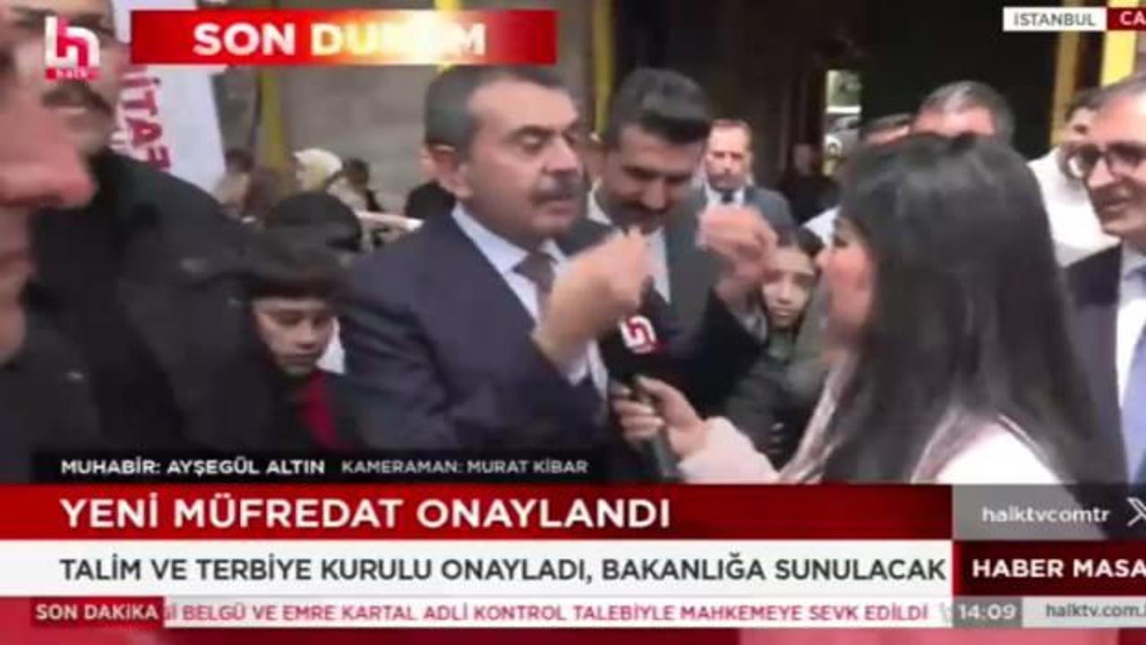 Halk TV'den Bakan Tekin'e büyük saygısızlık! Tepki çeken anlar