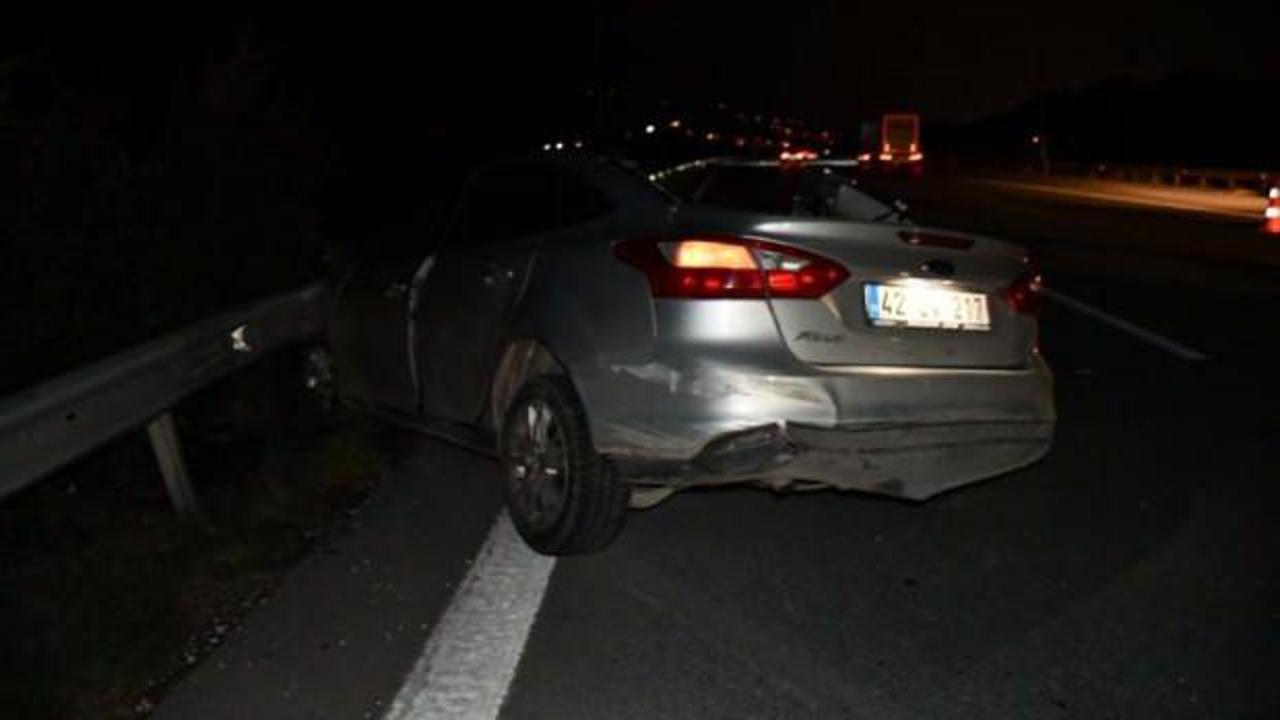 Hatay'da bariyerlere çarpan otomobil hurdaya döndü: 1 ölü