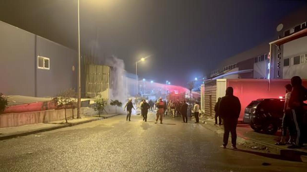 Hatay'da fabrika yangını