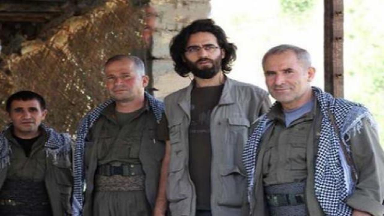 HDP'li vekilin teröristlerle fotoğrafı çıkan oğlu tutuklandı