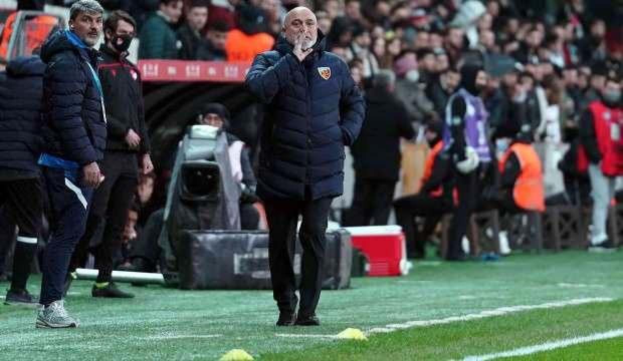 Hikmet Karaman: Oyuncularıma ligdeki Beşiktaş maçını hatırlattım