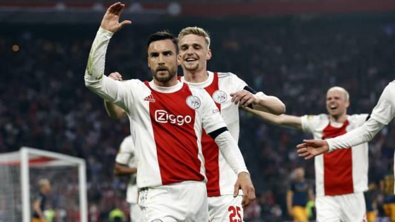 Hollanda'da Ajax 36. kez şampiyon!