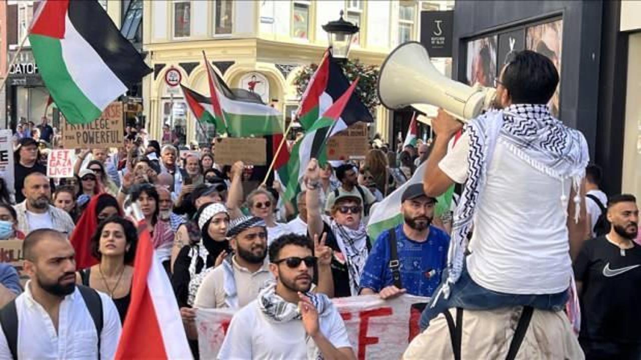 Hollanda'da Filistin'e destek gösterisi düzenlendi