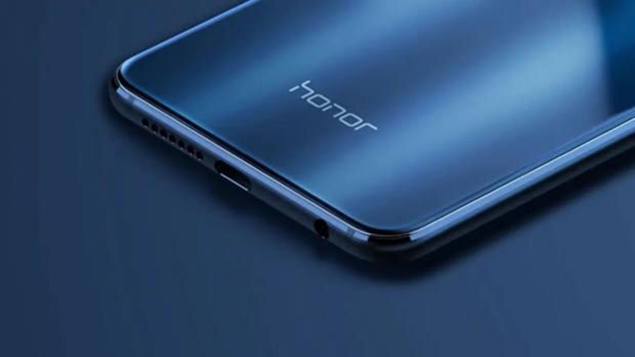 Honor’dan dev bataryalı telefon: Honor Power yolda!