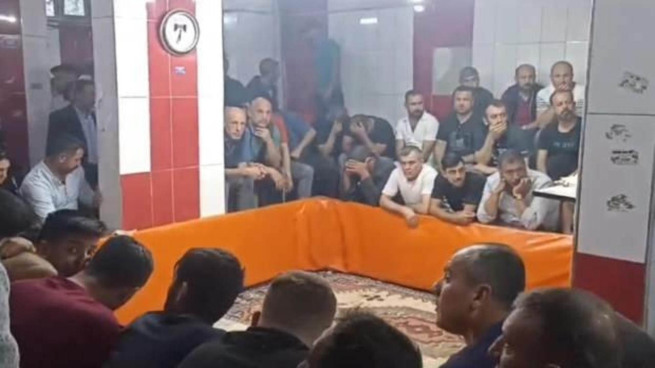 'Horoz Koruma Derneği'nde horoz dövüştürürken yakalandılar