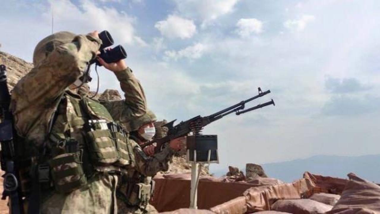 Hudut Kartalları Suriye sınırında 2 kişiyi yakalandı!