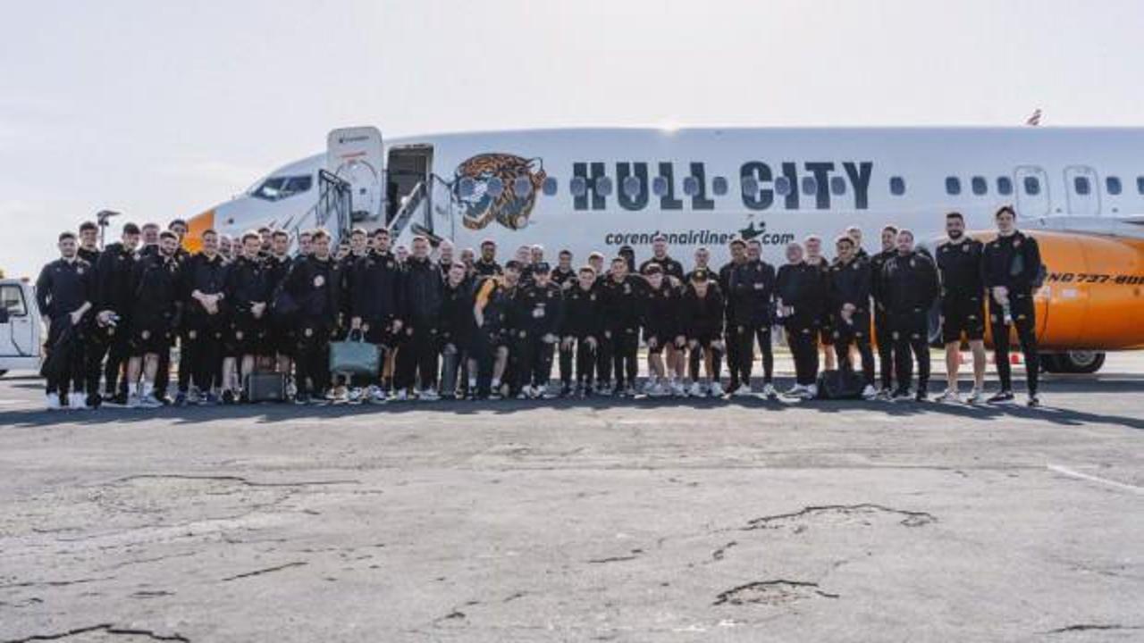Hull City kafilesi Antalya'da