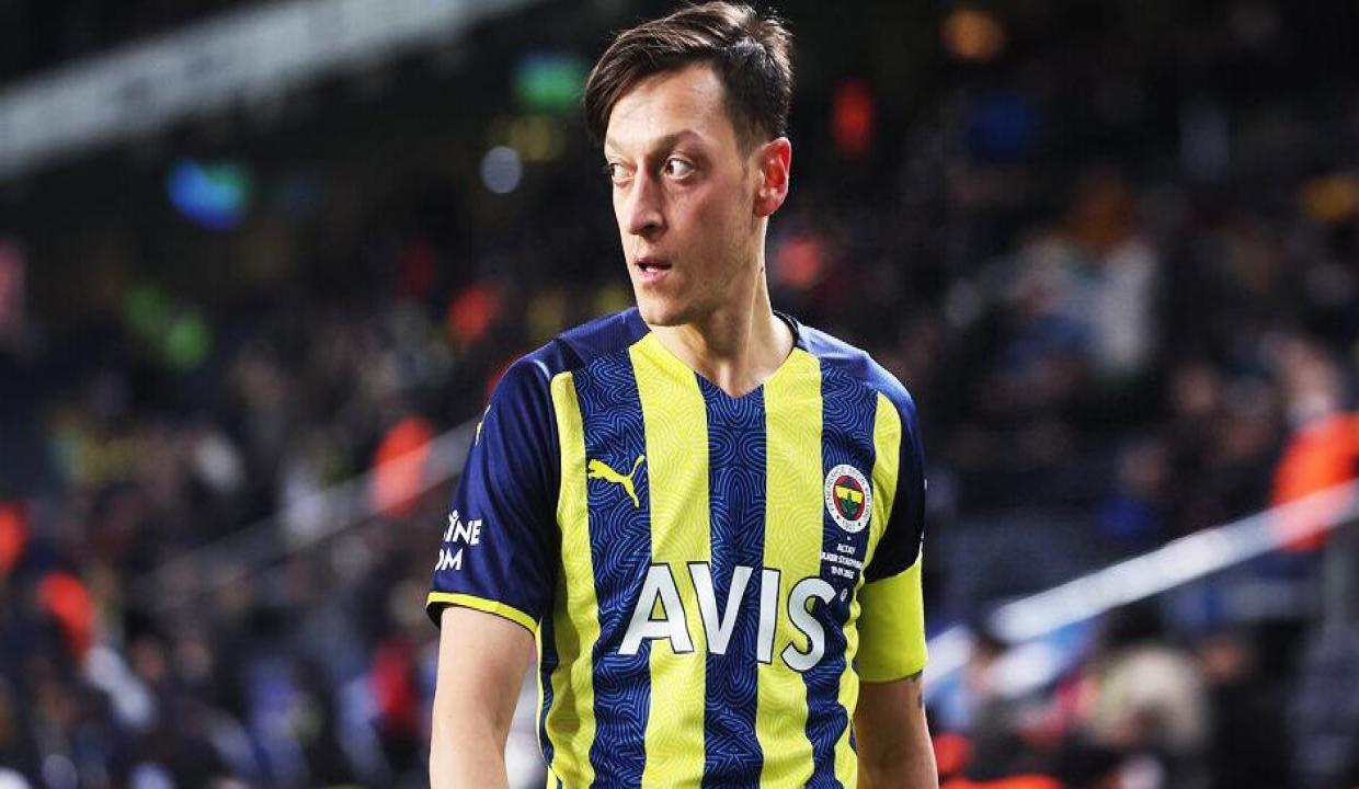Hull City, Mesut Özil'le ilgileniyor!