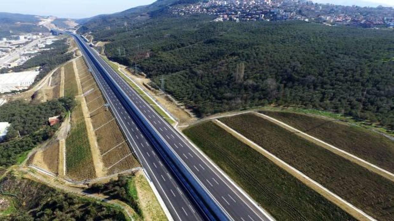 İki otoyol ihalesine öteleme