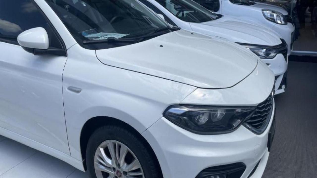 İkinci el otomobil fiyatı sıfır fiyatını geçti