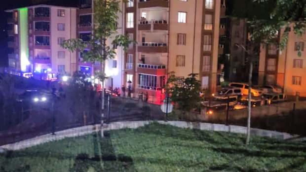 İnegöl'de gürültü nedeniyle komşular birbirine girdi: 2'si ağır 3 yaralı
