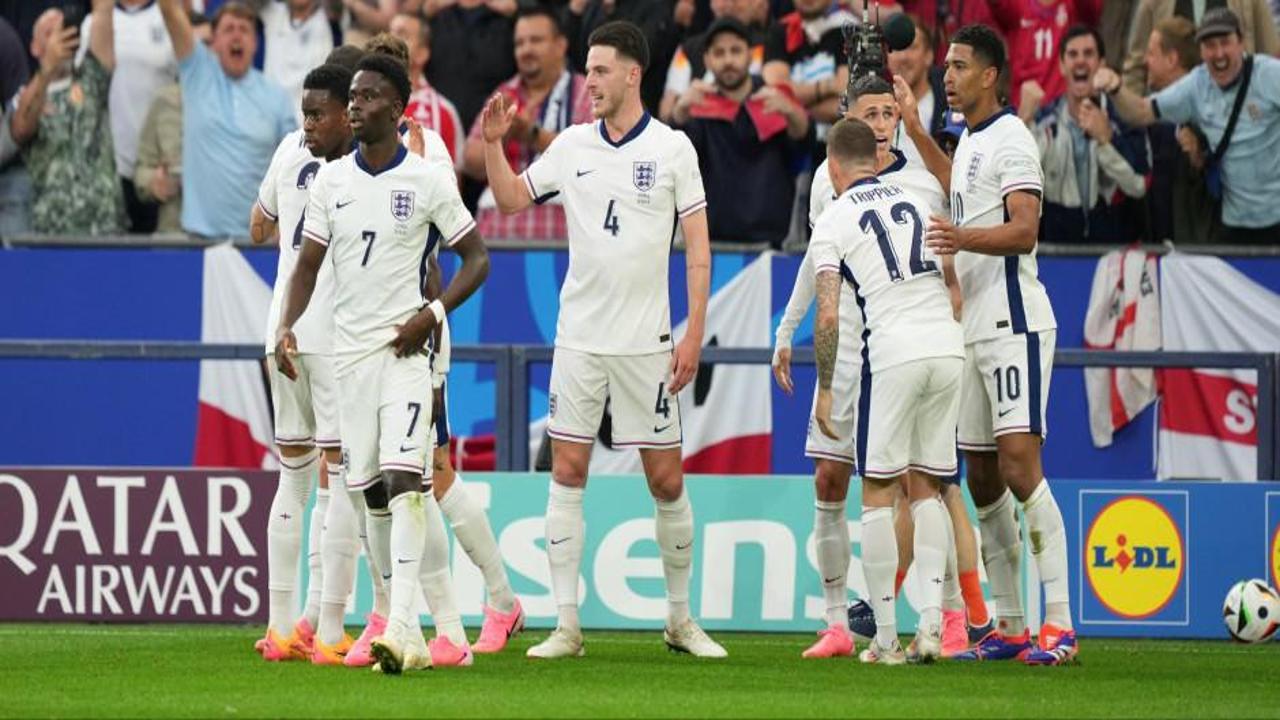 İngiltere, Sırbistan'ı tek golle devirdi