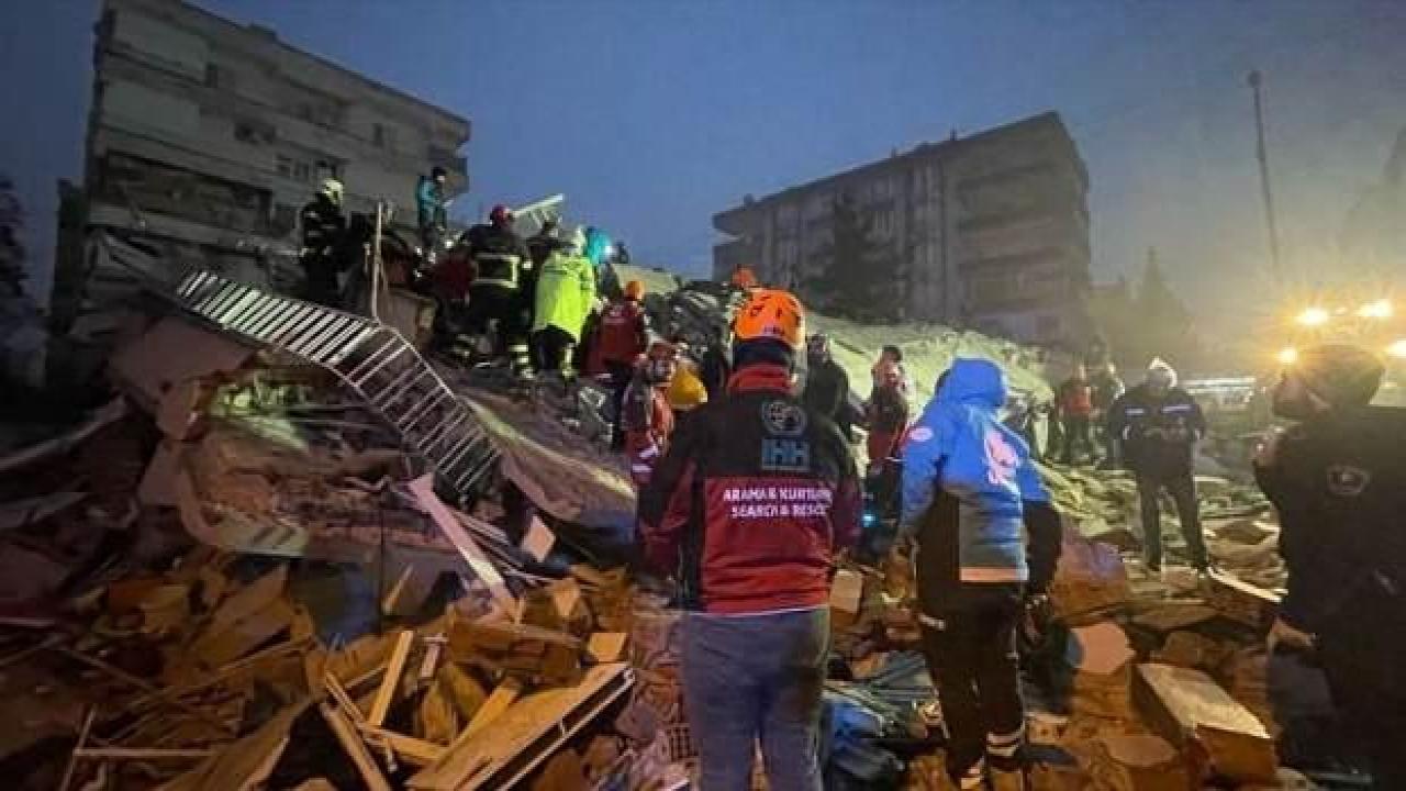 İngiltere, Türk depremzedelere özel bir vize vermeyi düşünmüyor