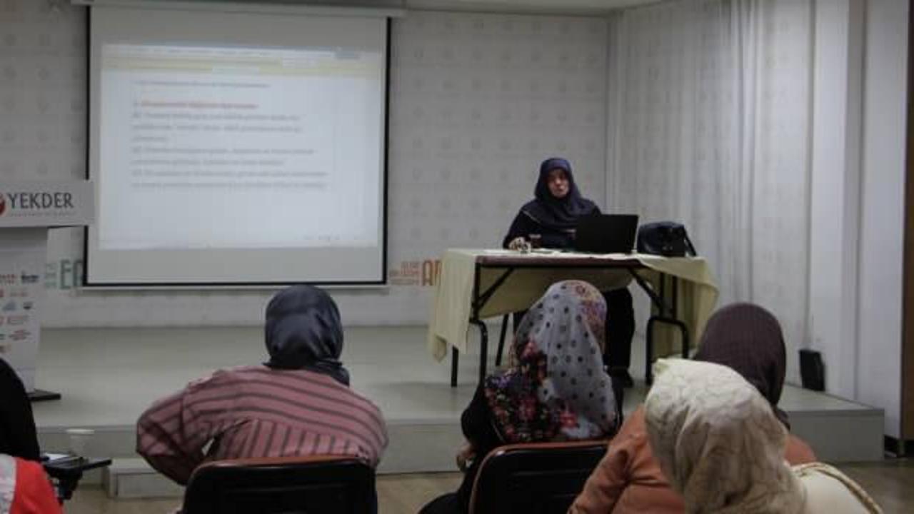 İnsan ve Toplum İlmi-i Hali programları sürüyor