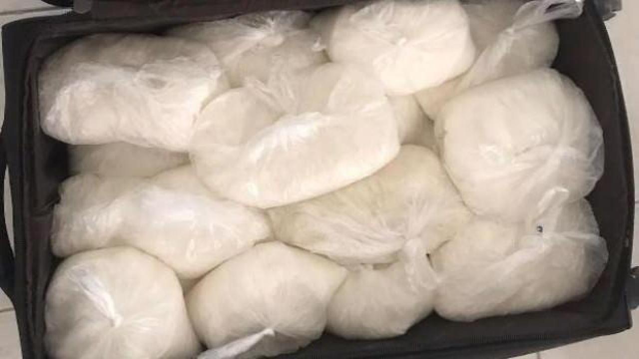 İranlılar, otel odasında 25 kilo uyuşturucuyla yakalandı