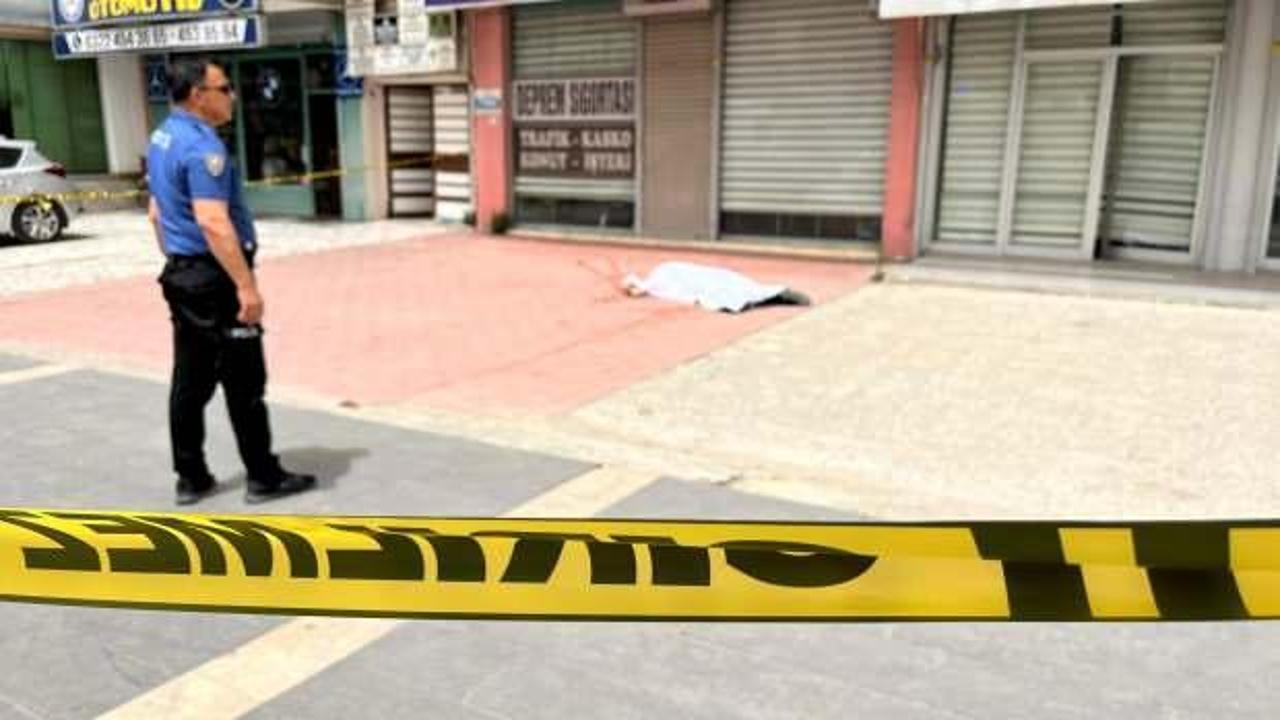 İş merkezinin 5'inci katından düşüp, öldü