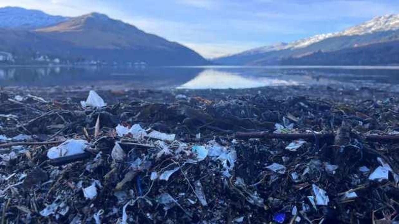 İskoçya’da plastik sorunu! Loch Long çöplüğe döndü!