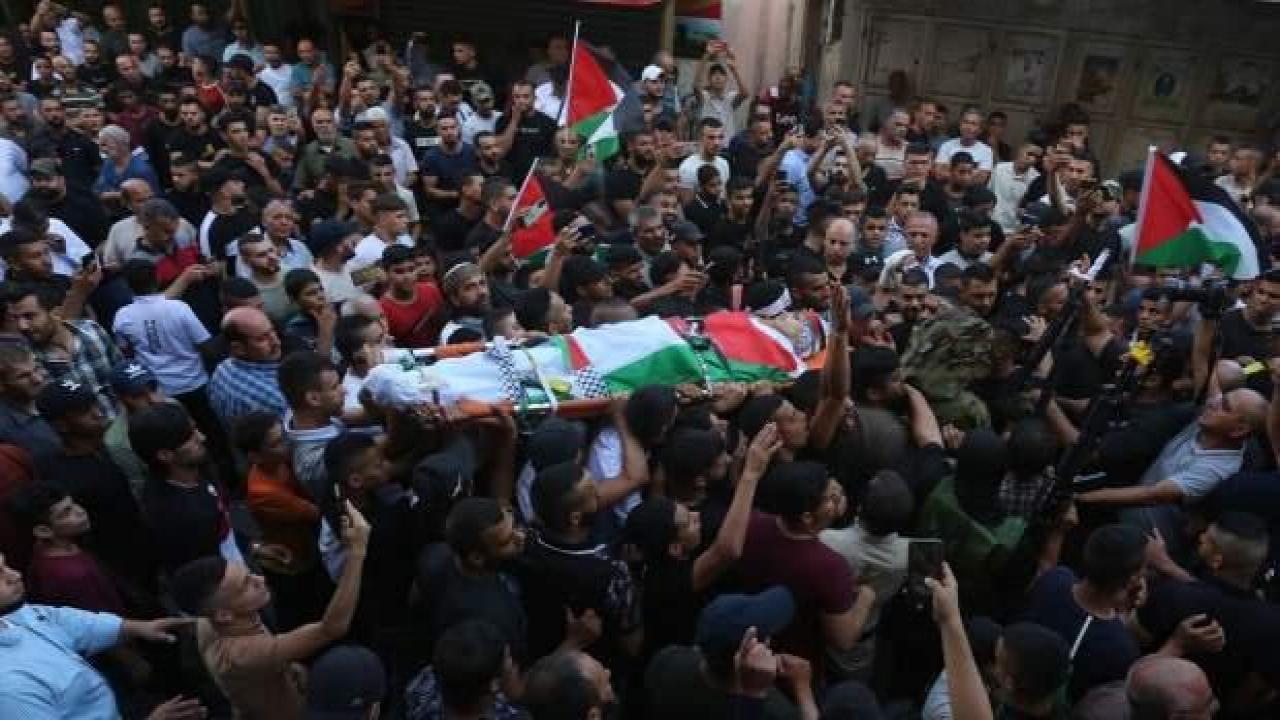 İsrail'in katlettiği Filistinli Muhammed son yolculuğuna uğurlandı