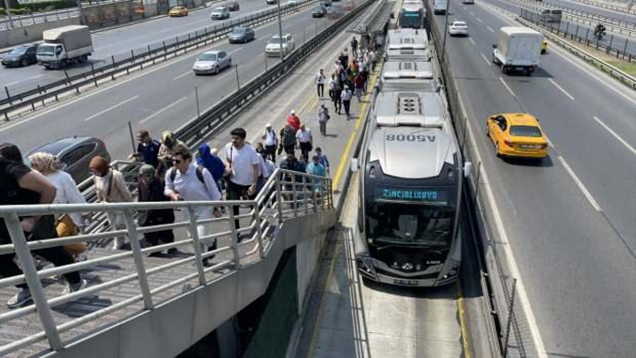 İstanbul metrobüslerinde 'klima' krizi! Vatandaşların tepkisini çekti!