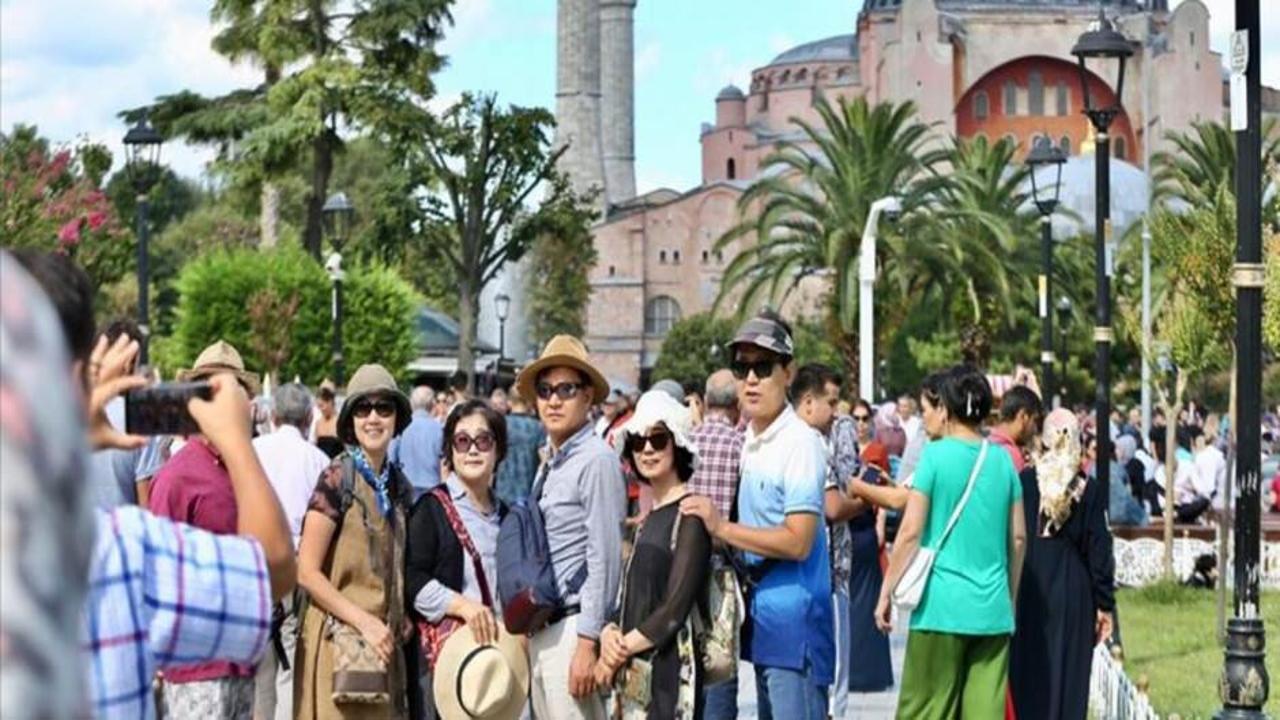 İstanbul'a yabancı turist akını! Yüzde 19 arttı