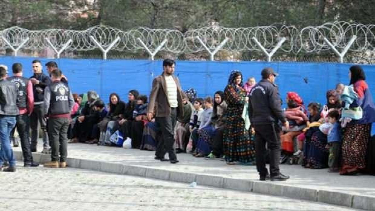 İstanbul'da bir haftada 2 bin 442 göçmen sınır dışı edildi