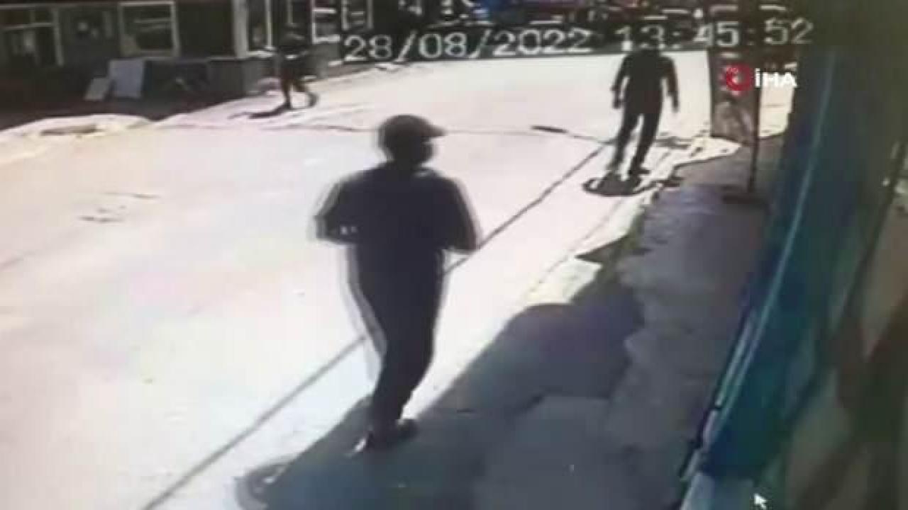 İstanbul'da dehşet anları: Kuzenine sokak ortasında kurşun yağdırdı!