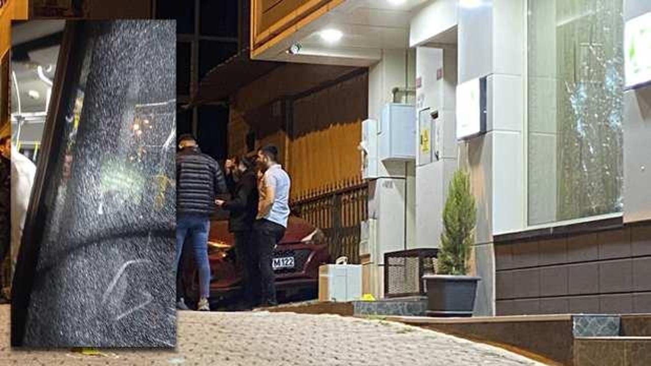 İstanbul’da otele silahlı saldırı! Mermiler metrobüse isabet etti
