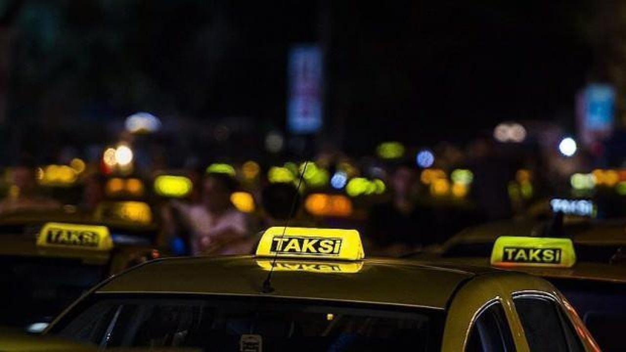 İstanbul'da zammı beğenmeyen taksiciler isyanda: 'Kontak kapatırız!'