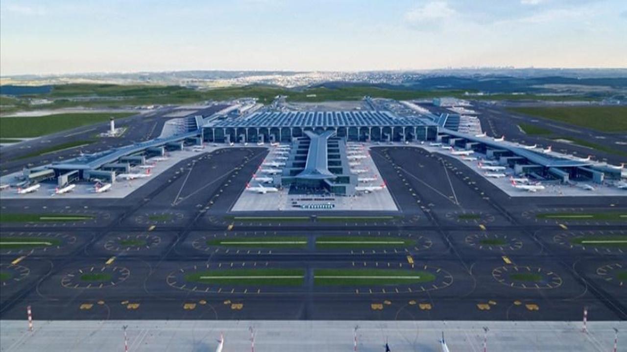İstanbul'daki havalimanlarının 8 aydaki yolcu sayısı 81 milyona yaklaştı