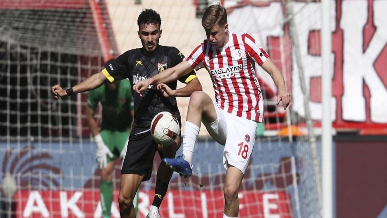 İstanbulspor, Antalyaspor karşısında 90+9'da geri döndü!