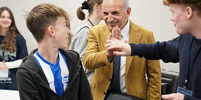 İSTANBULU GEZMEYE ÜMRANİYE BELEDİYE BAŞKANI İSMET YILDIRIM İLE BAŞLADILAR
