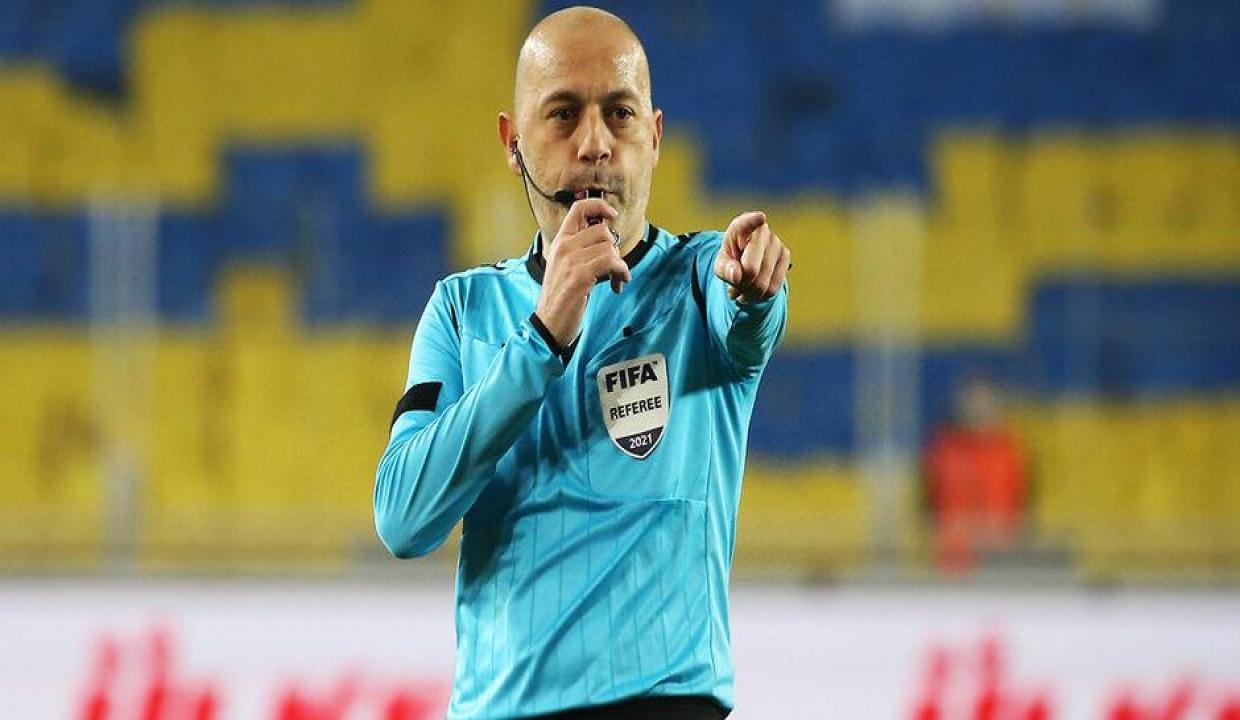 İsviçre Futbol Federasyonu'ndan Cüneyt Çakır'a davet!