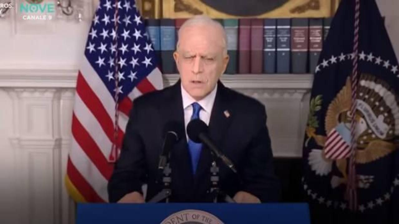 İtalyan televizyonunda Biden taklidi