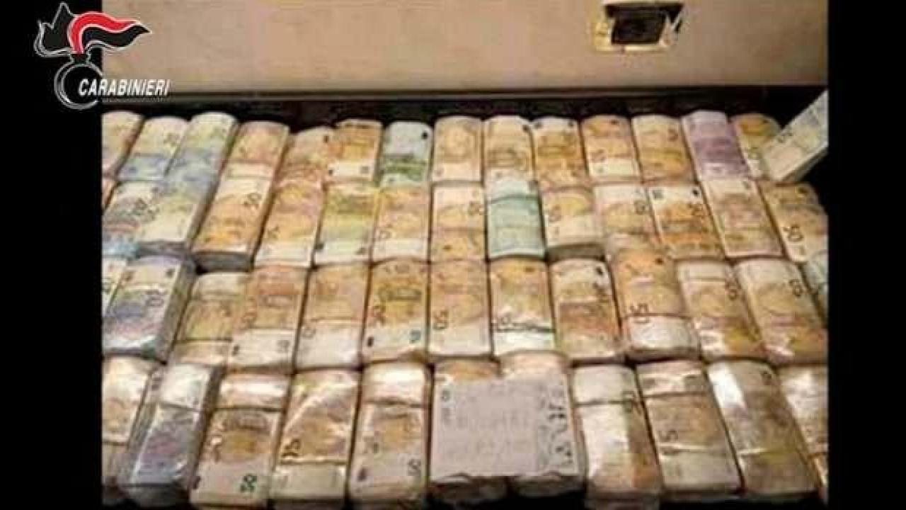 İtalya'nın en tehlikeli örgütüne baskın: 100'den fazla gözaltı var