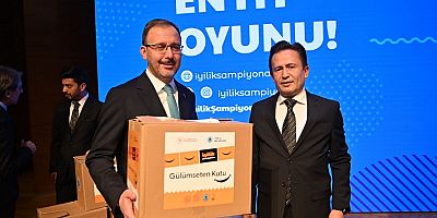 İYİLİK ŞAMPİYONLARI ÖDÜLLERİNİ ALDI
