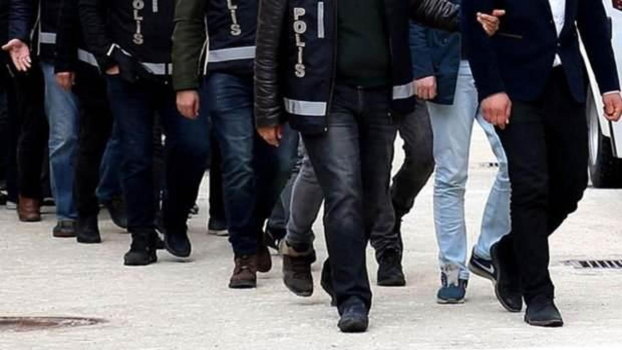 İzmir merkezli 26 ilde FETÖ operasyonu!