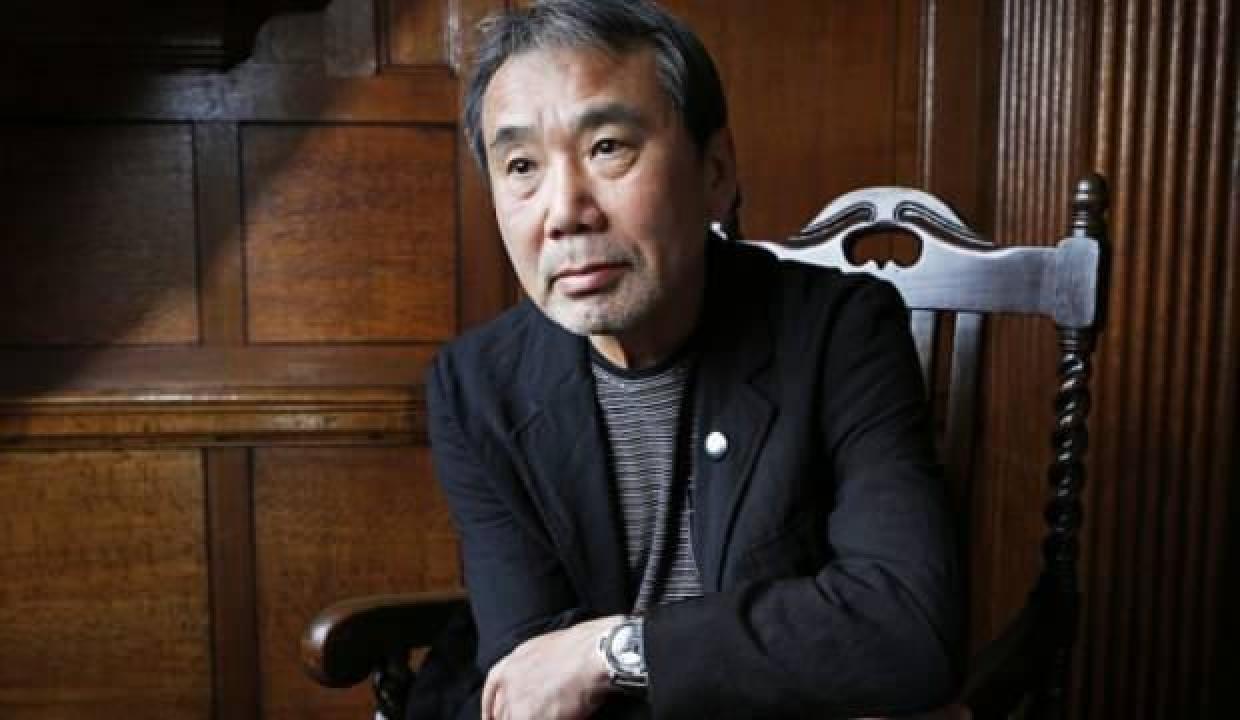 Japon yazar Murakami'den, Rusya-Ukrayna savaşına karşı barış mesajı