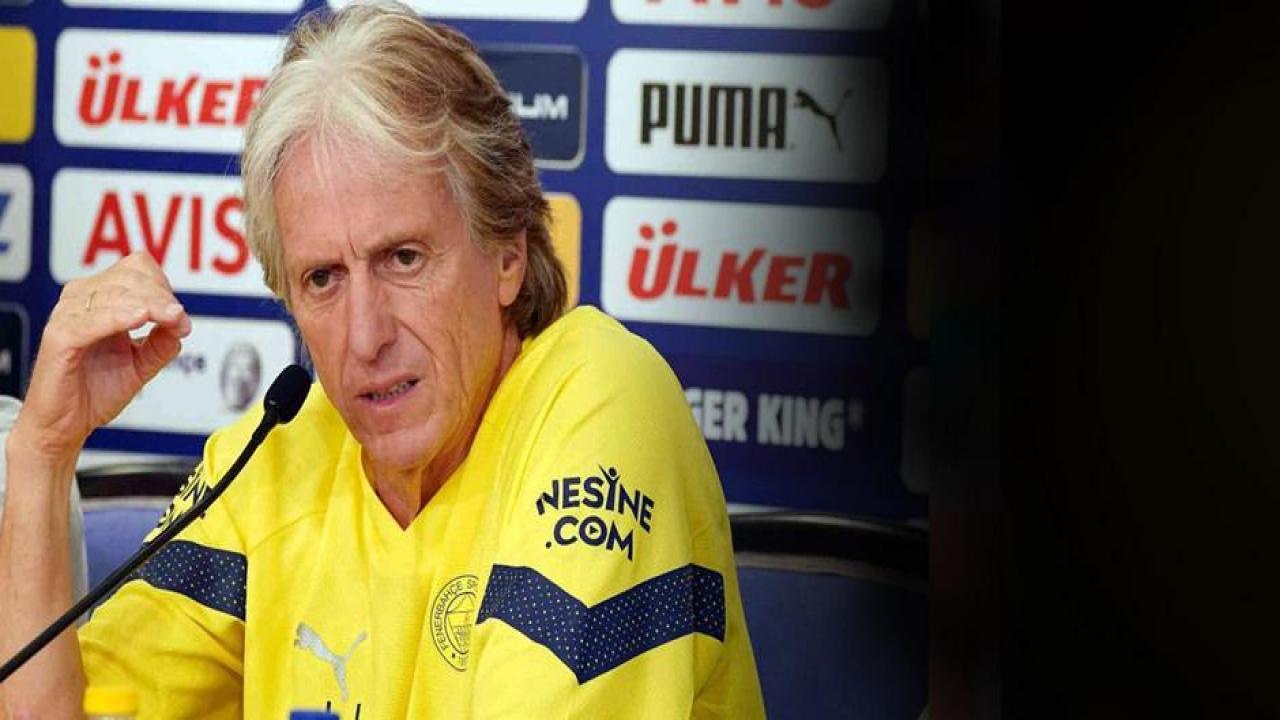 Jesus'tan forvet açıklaması!