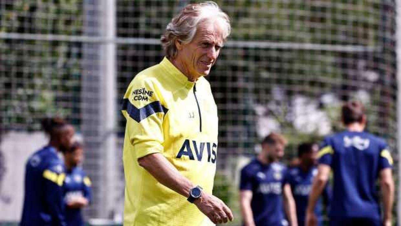 Jorge Jesus, 26 oyuncunun 20'sinden skor katkısı aldı