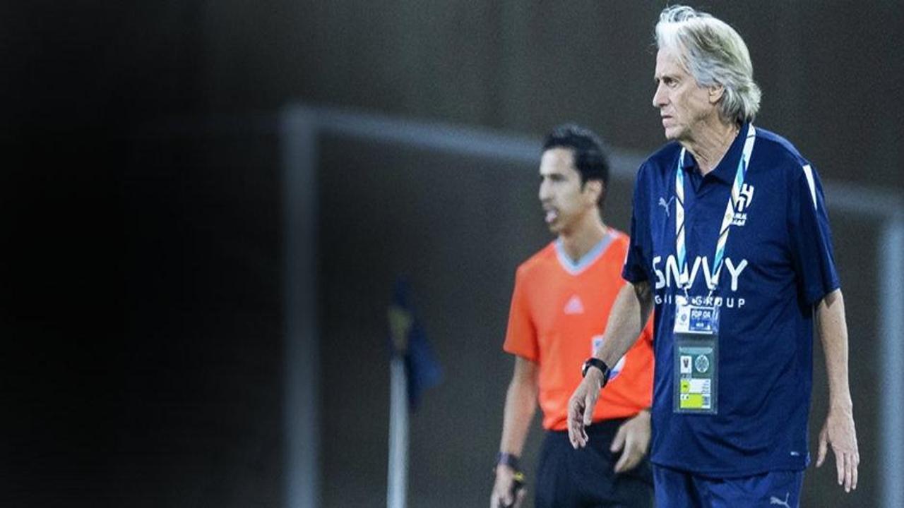 Jorge Jesus'un Fenerbahçe'den istediği 2 isim!