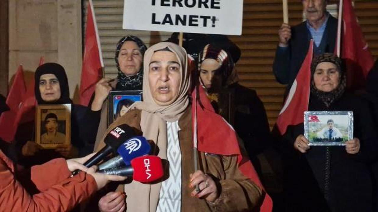 Kaçırılan evlatları için mücadele eden aileler, HDP İl Başkanlığı gece nöbetine başladı
